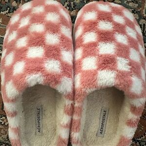 Aeropostale Fuzzy Pink and White Slippers